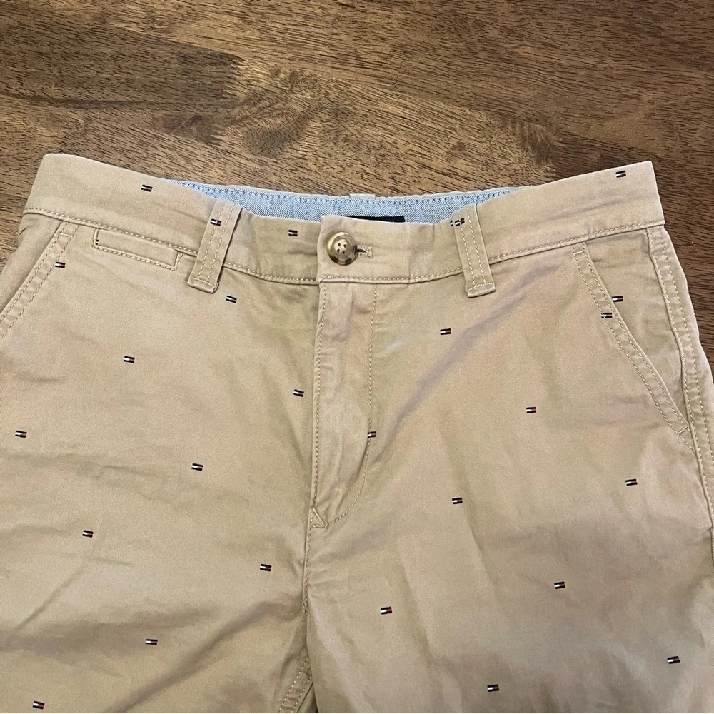 Tommy Hilfiger Kids Boys Khaki Flag Chino Shorts Size 16